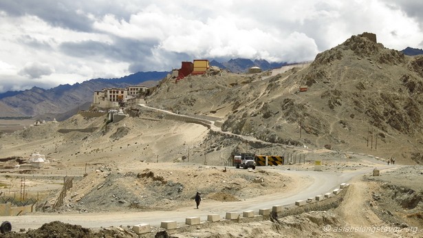 монастырь Spituk Gompa