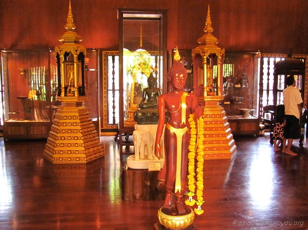 музей Hong Luang Saengkaew